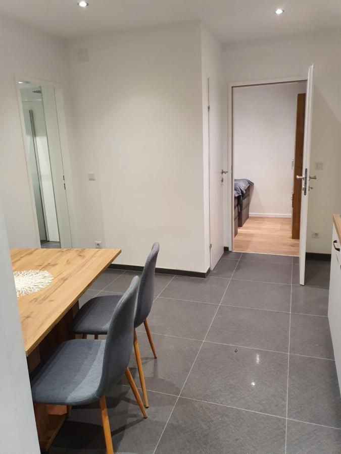 Smarte Dachgeschosswohnung Mit 2 Terrassen Direkt Am Hauptbahnhof Wenen Buitenkant foto