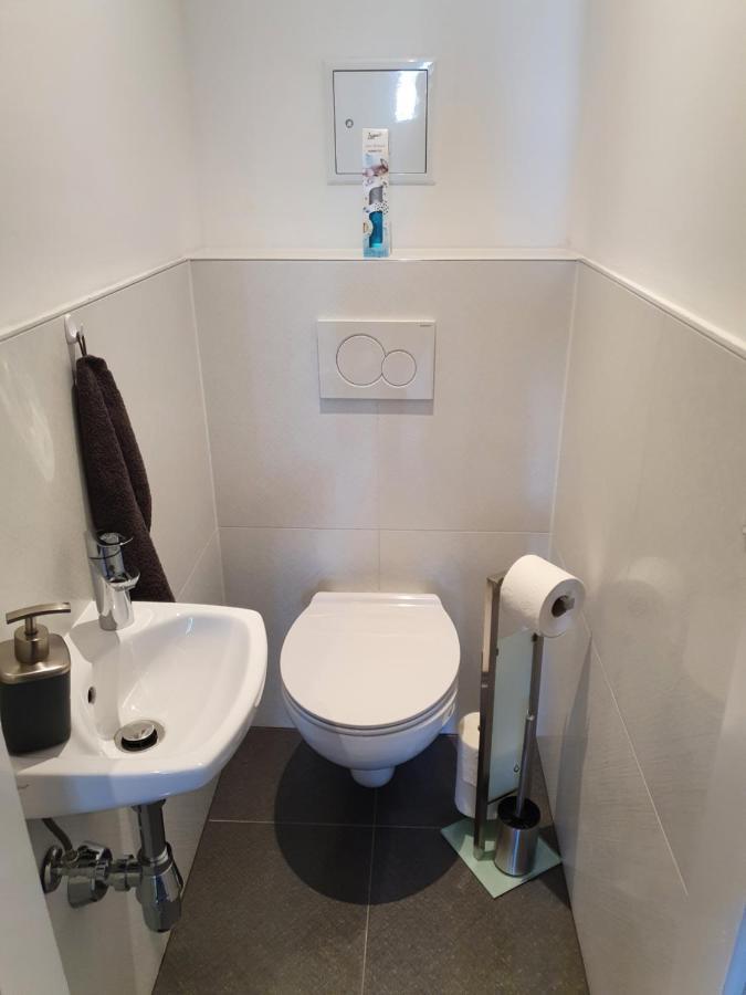 Smarte Dachgeschosswohnung Mit 2 Terrassen Direkt Am Hauptbahnhof Wenen Buitenkant foto